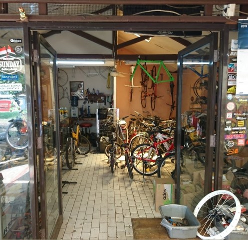 sunday bike shop