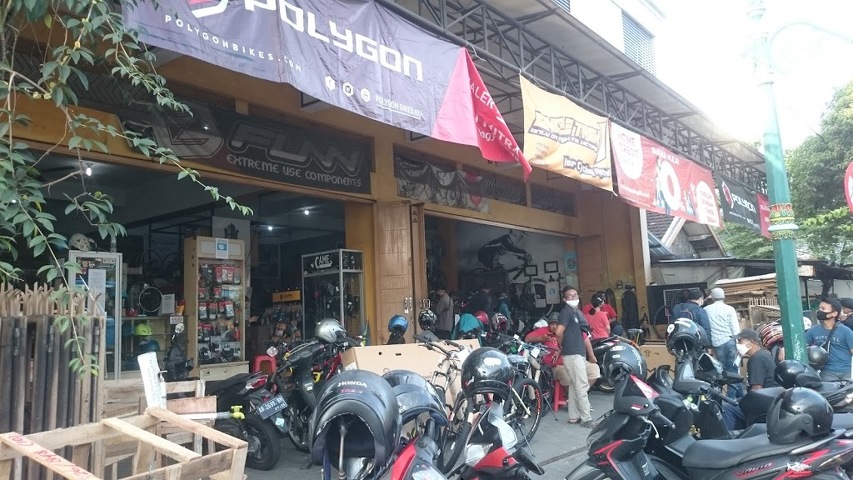 Toko Sepeda Adi Mitra Bike Shops Indonesia Togoparts Com